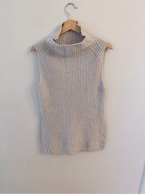 100% wool sleeveless Turtleneck Knit Sweater - grey